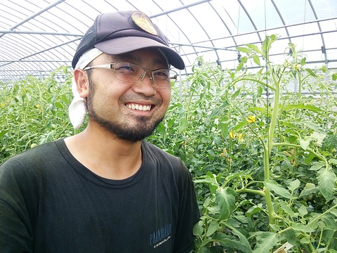 若さあふれる斎藤さん！～かづのトマト生産部会