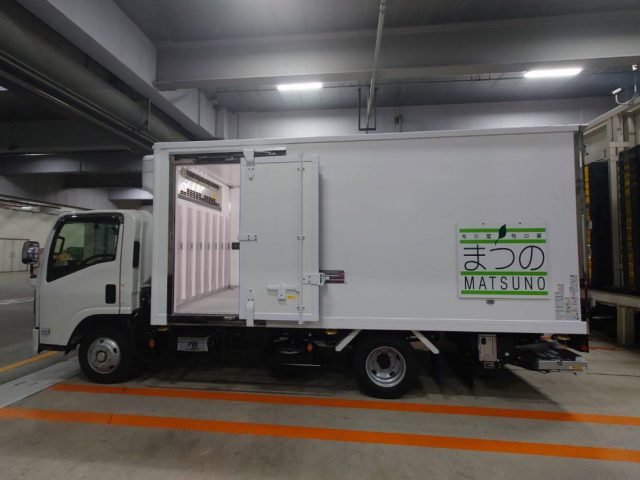 ２ｔトラック、３台を新規導入